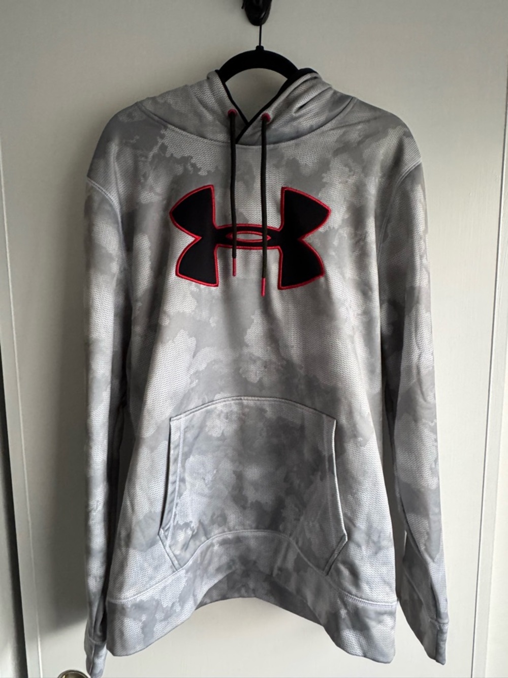 Under Armour Men’s Gray Camo Hoodie with Black & Red Logo